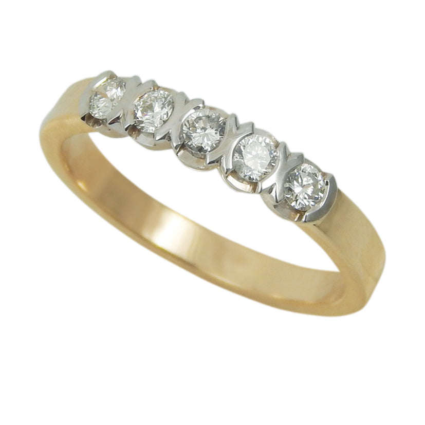 9ct Yellow & White Gold Semi-rub Diamond Ring